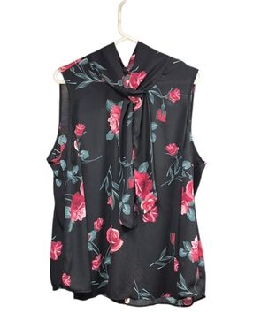 Torrid Women’s Black Floral Faux Tie-Neck Sleeveless Top Size 2X